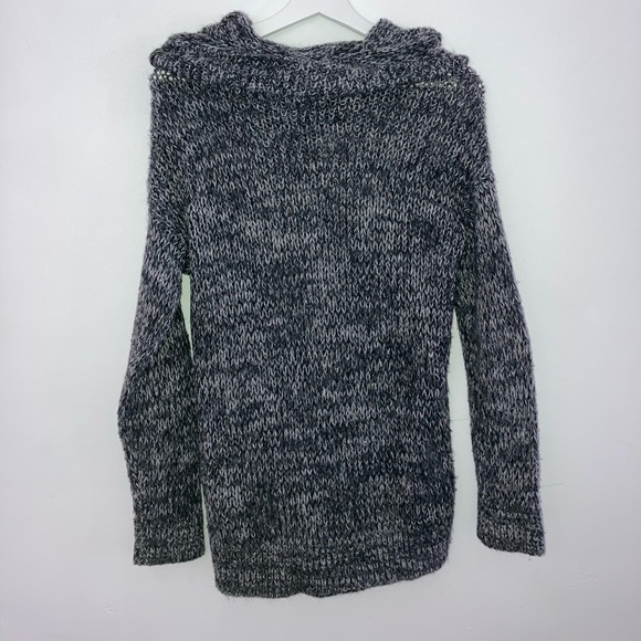 Oversized knit sweater - Picture 2 of 2